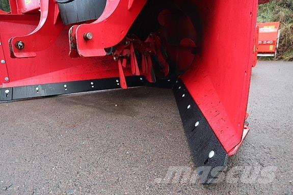 Globus GSF 245 Sniega metēji