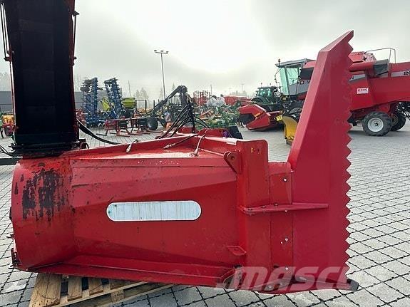 Globus GSF-255 Sniega metēji