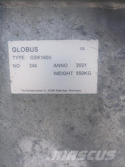 Globus GSK 1600 Smilšu un sāls kaisītāji