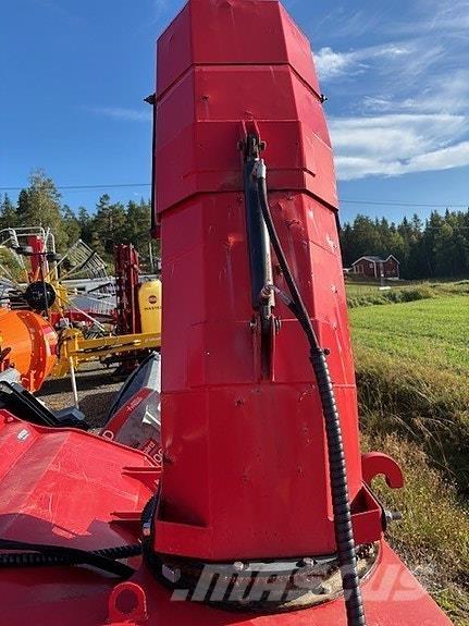 Globus GTF275 Sniega metēji