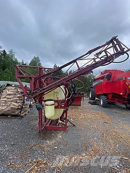 Hardi LZY 800 Pašgājēji smidzinātāji