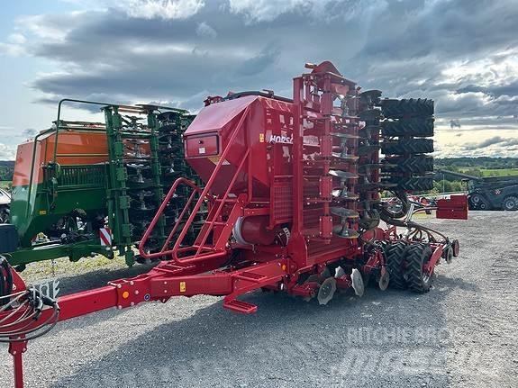 Horsch Pronto 6 DC Mēslojuma izkliedētājs