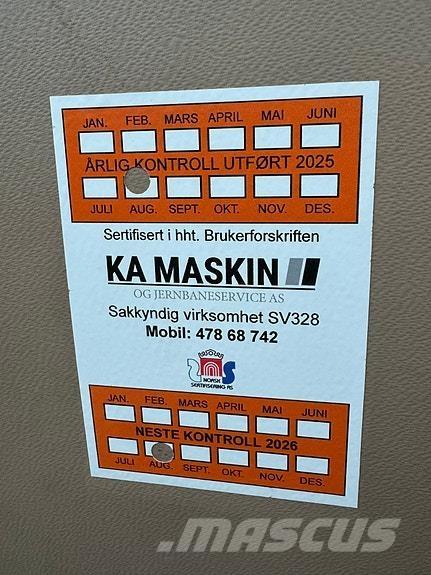 Hydrema 926D Ekskavatori-iekrāvēji