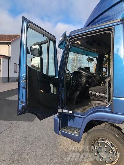 Iveco 120ELG Furgons