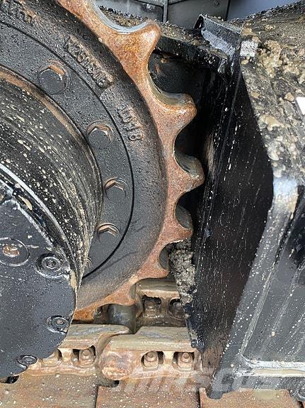 JCB 2020 Kāpurķēžu ekskavatori