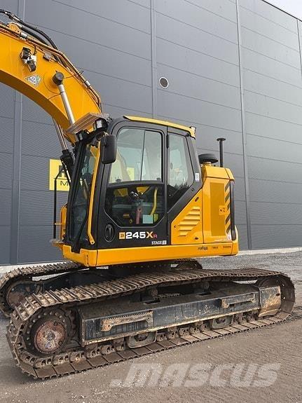 JCB 245XRL SV Kāpurķēžu ekskavatori