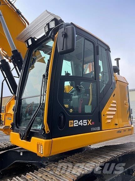JCB 245XRL SV Kāpurķēžu ekskavatori