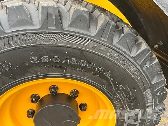JCB TM220 Iekrāvēji uz riteņiem