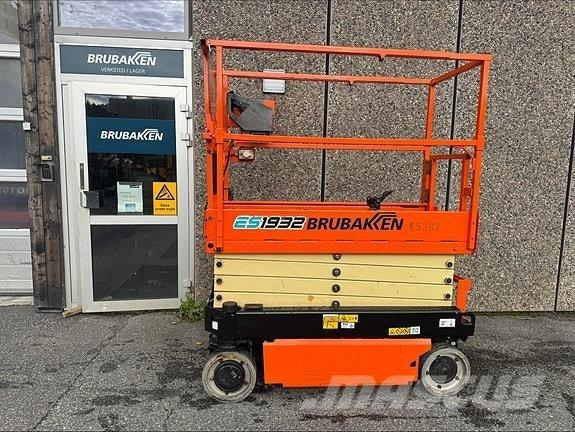 JLG 1932 ES 65387 Citi pacēlāji un platformas