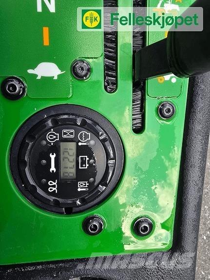 John Deere 1580 Komunālā tehnika- Citi