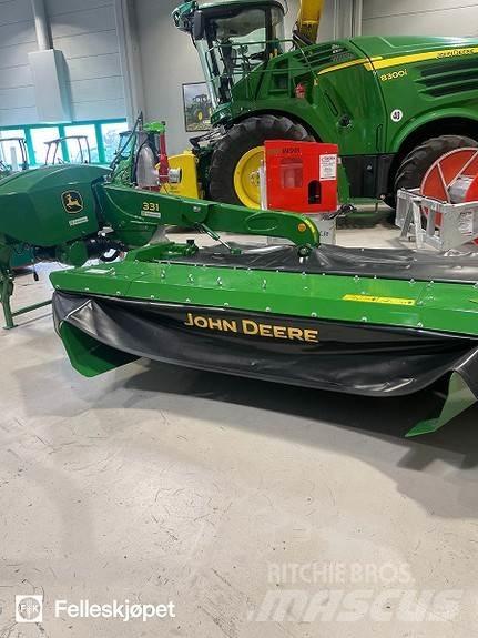 John Deere 331C Pļaujmašīnas