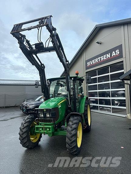 John Deere 5080 M Traktori