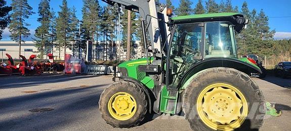 John Deere 5100R Traktori