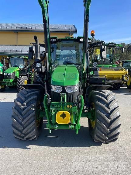 John Deere 6120M Traktori