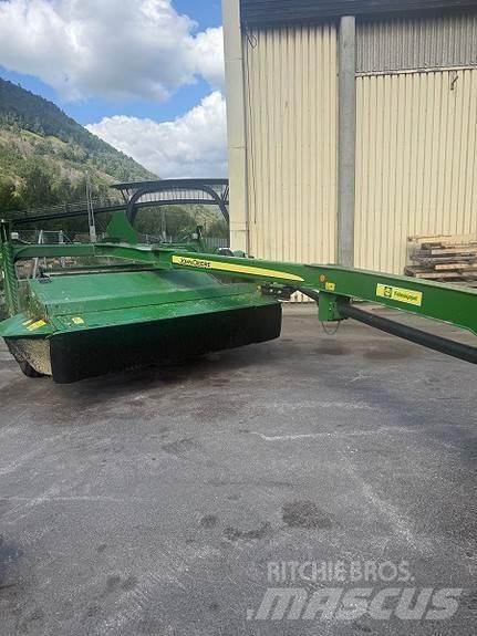 John Deere 630 Cits lopbarības novācēju, kombainu aprīkojums