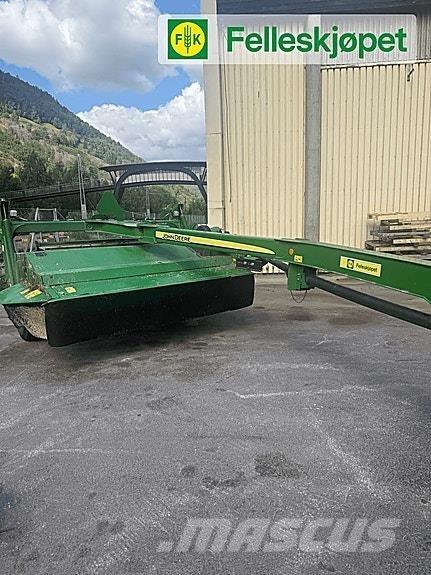 John Deere 630 Cits lopbarības novācēju, kombainu aprīkojums