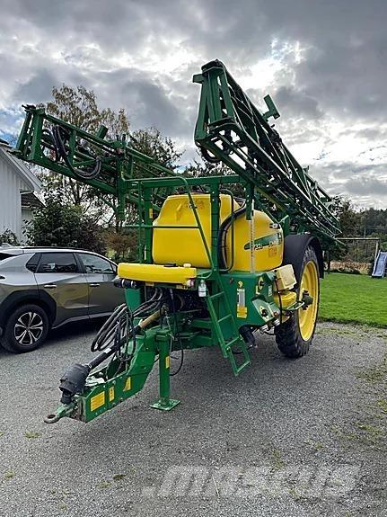 John Deere 732i Pašgājēji smidzinātāji