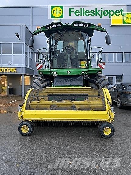 John Deere 8400 Vālotāji
