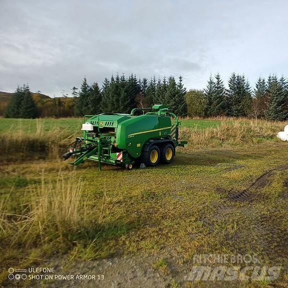 John Deere C441R Rituļu preses