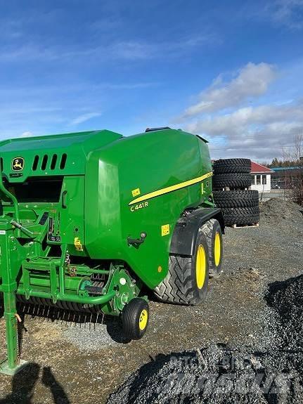 John Deere c441r Rituļu preses