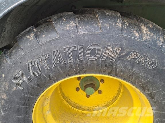 John Deere C441R Rituļu preses