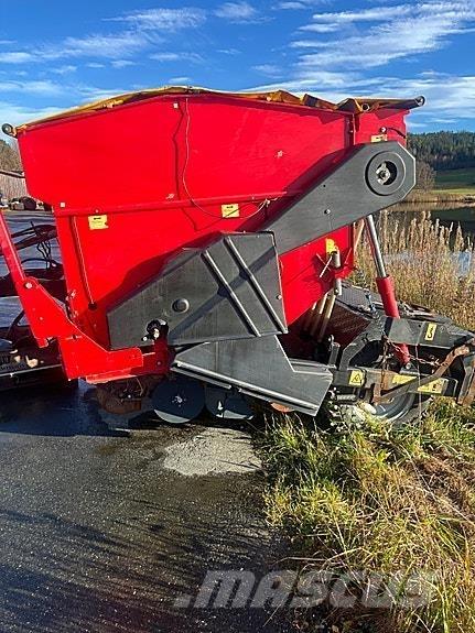 Junkkari 3000 ST Minerālmēslu izkliedētāji