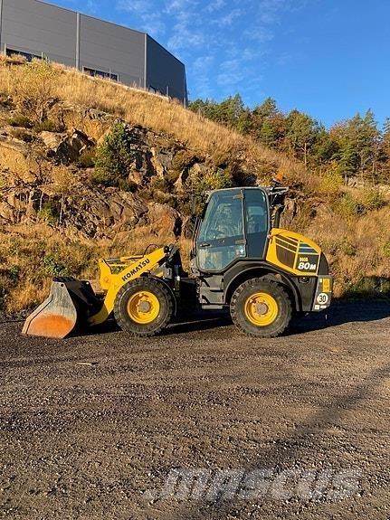 Komatsu WA80M-7 Iekrāvēji uz riteņiem