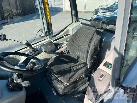 Kramer 5075 Iekrāvēji uz riteņiem