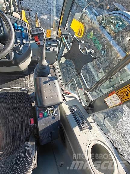Kramer 8105 Iekrāvēji uz riteņiem