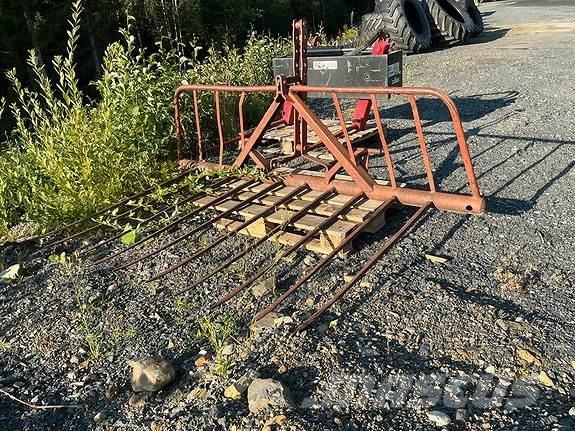 Kverneland  Cits lopbarības novācēju, kombainu aprīkojums
