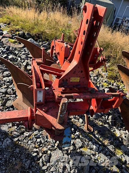 Kverneland 14 Parastie arkli