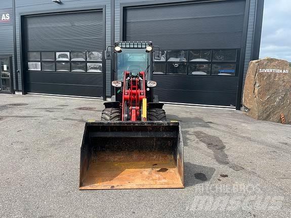 Manitou MLA5-50H Iekrāvēji uz riteņiem