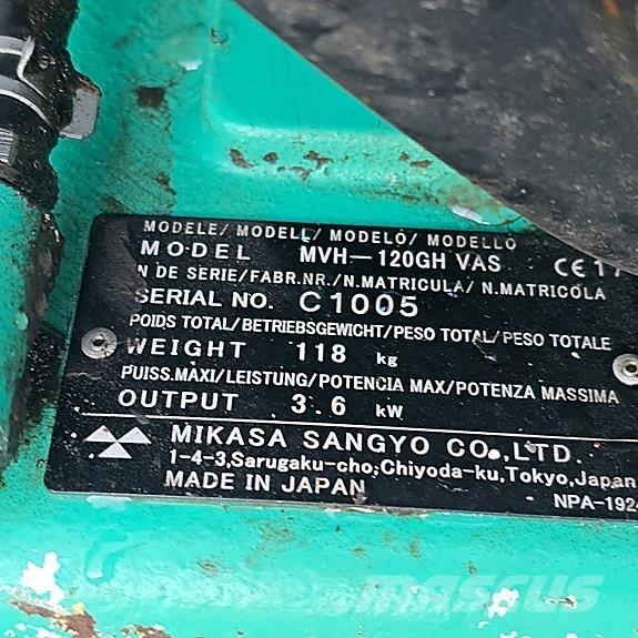 Mikas MVH-120GH Asfalta klājēji