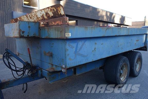 NC 12-40 Standarta piekabes