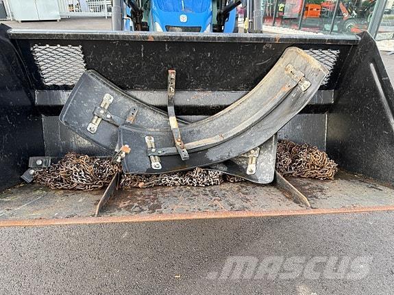 New Holland T4.75 Traktori