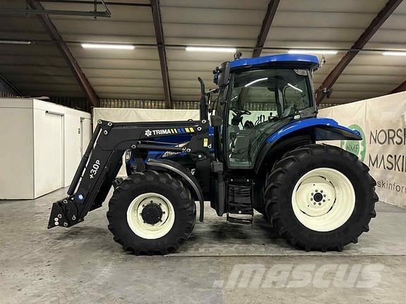 New Holland TS110A Traktori
