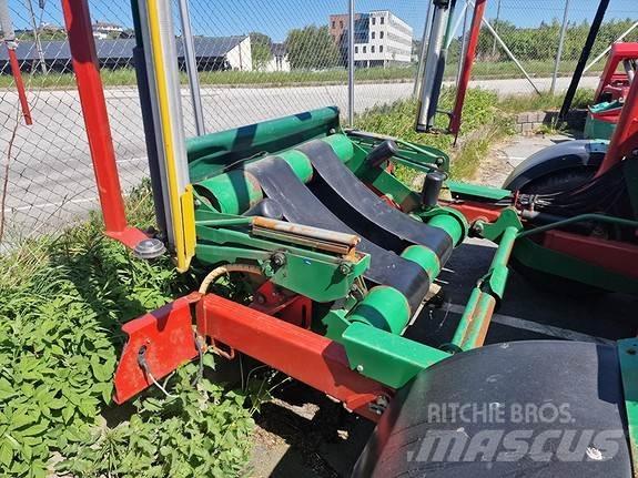 Orkel 1260 Cits lopbarības novācēju, kombainu aprīkojums