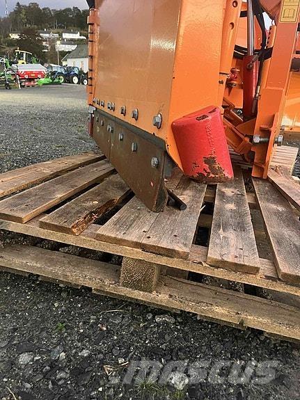 Rasco Vertus 3,0 Cita ceļu uzturēšanas un sniega novākšanas tehnika