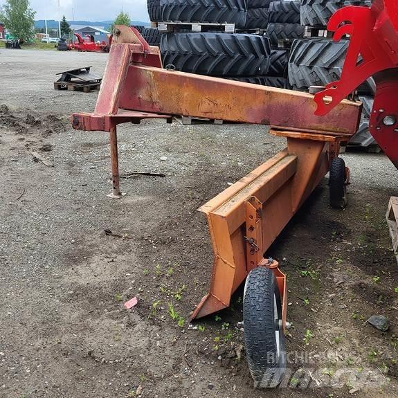 Sami 250 Sniega naži un tīrītāji