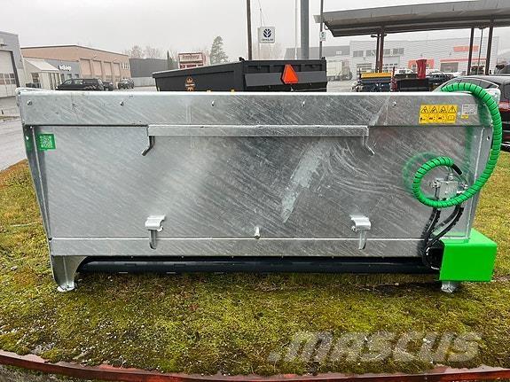 Sami SLH-2300 Cita ceļu uzturēšanas un sniega novākšanas tehnika