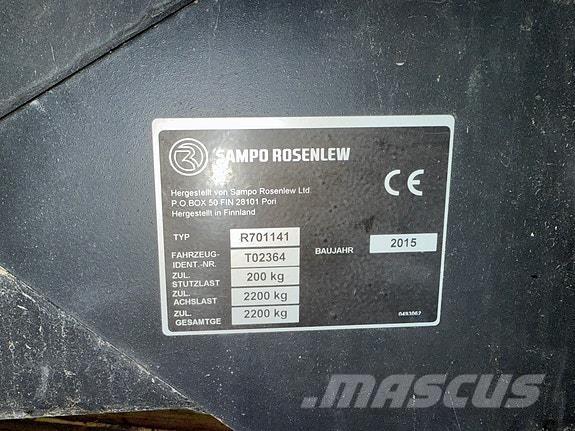 Sampo-Rosenlew C6 Ražas novākšanas kombaini