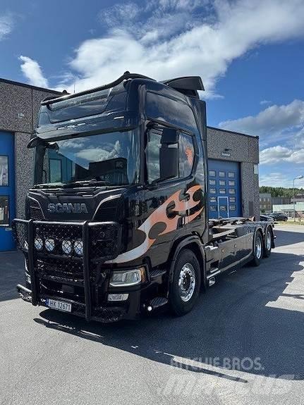 Scania R580LB6X4Nb Kabeļu pacēlājs nomontējamām kravas mašīnām