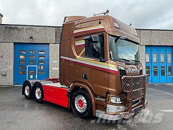Scania R660A6X4NB Vilcēji