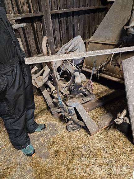  SERIGSTAD FS 134 Cits lopbarības novācēju, kombainu aprīkojums