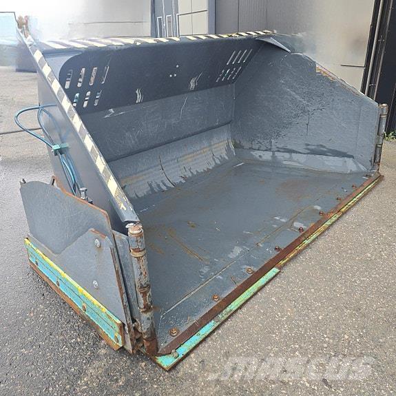 Stark SL 2800/5000 Iekrāvēji uz riteņiem