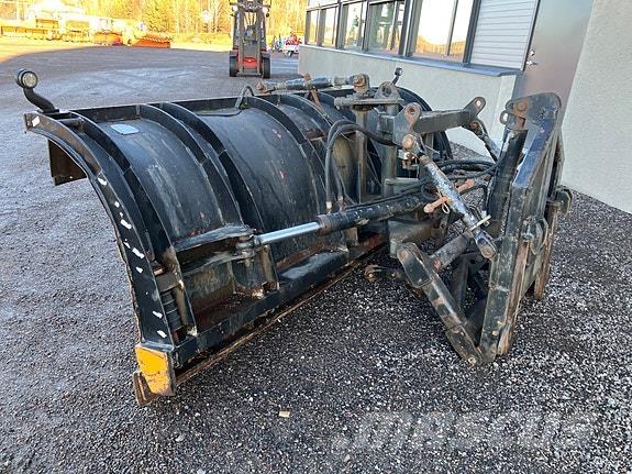 Tellefsdal K3000P Sniega naži un tīrītāji