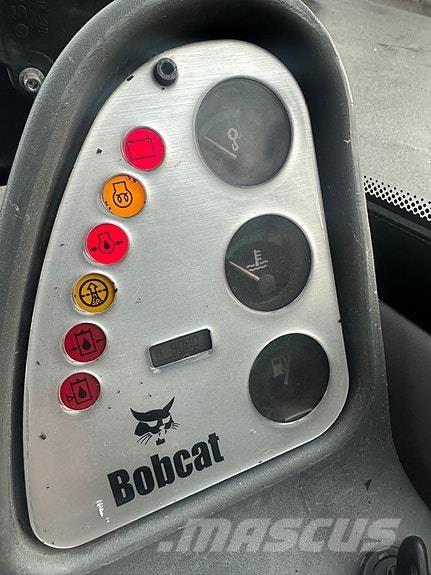 Terex HR 32 Kāpurķēžu ekskavatori