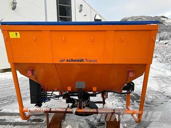  Traxos S15 VEP-490 Smilšu un sāls kaisītāji