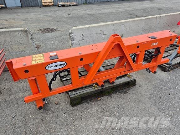 Underhaug 7813 Rituļu preses