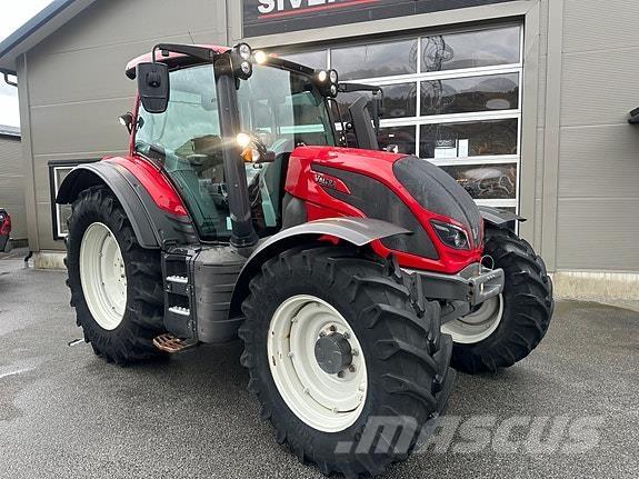 Valtra N 174 VERSU Traktori